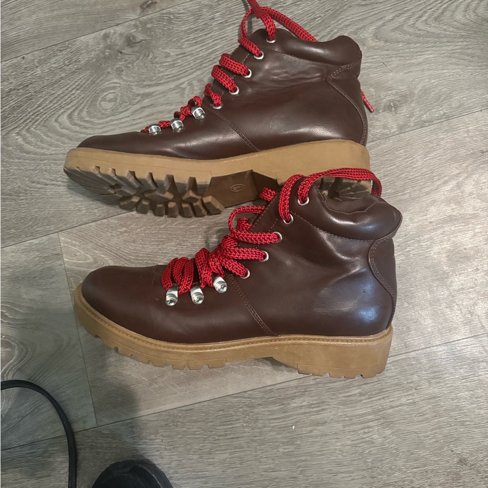 Brown Boots with Red Laces - Picture 2 of 2